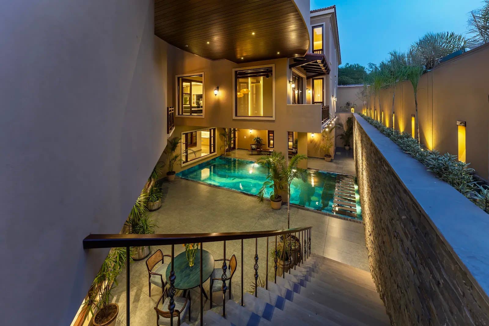 The Courtyard Manor